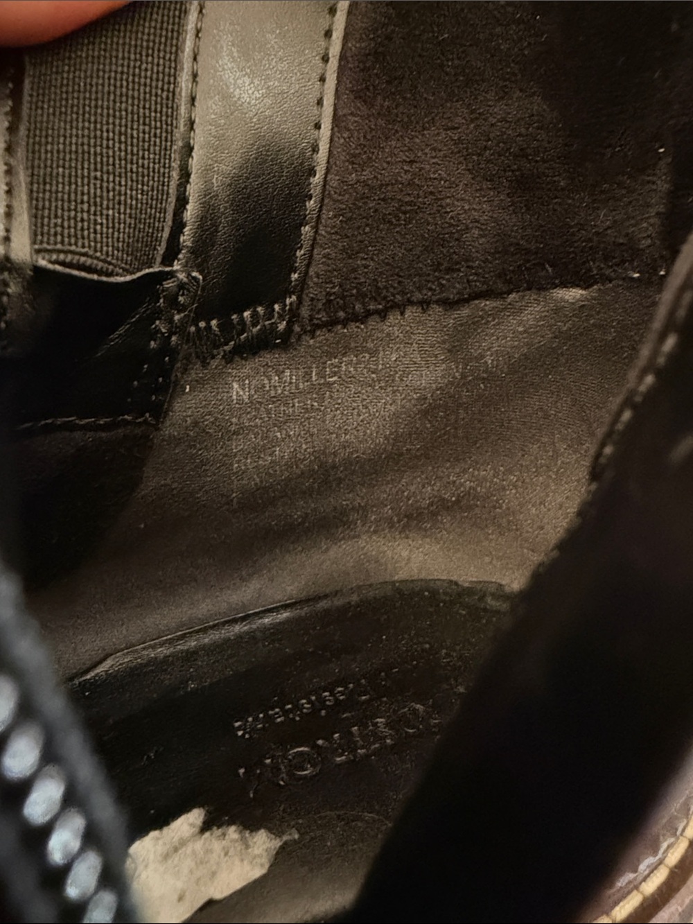 Nordstrom Black Water Resistant Leather Booties Zip Up 8.5- Lug Rubber Sole - Picture 6 of 9
